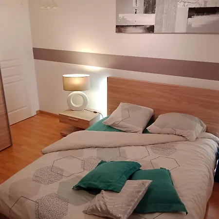 #1 Dans Partage - Proche Des Vosges Habitación en casa particular